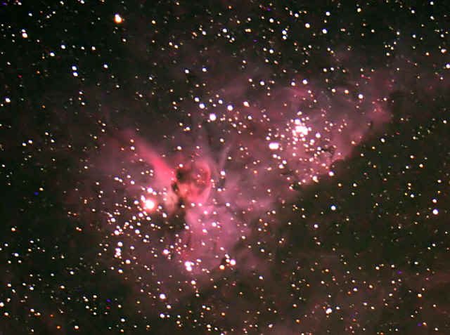 060326eta_carina_closeup_aguilar.jpg (149161 bytes)